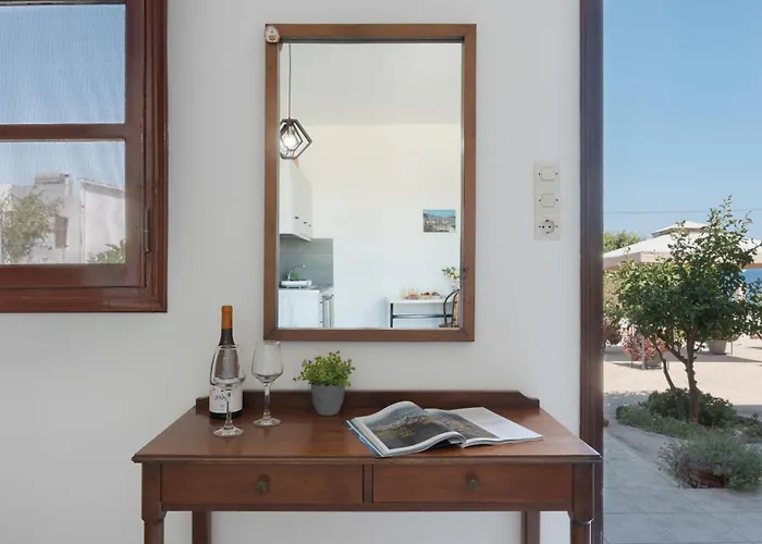 Frantzis 2 - Nisyros Πάλοι