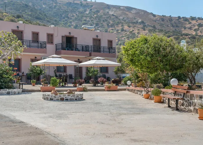 Frantzis 2 - Nisyros Πάλοι